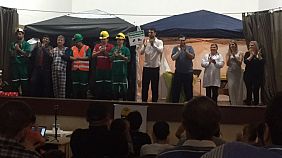 Grupo de Teatro Raízes do Carvão encerra XVI Cipamin com orientação de segurança e humor
