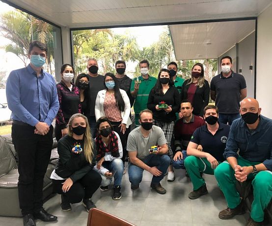 Programa de Desenvolvimento de Gestores inicia com dinâmica de Lego