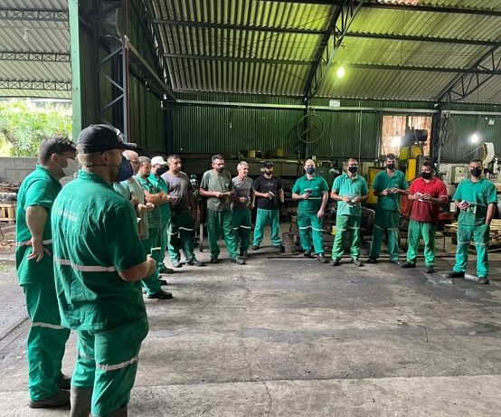 Soro de reidratação é entregue para profissionais