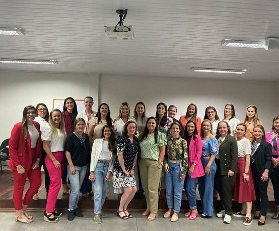 NÚCLEO DA MULHER DA ACIO VISITA CCL