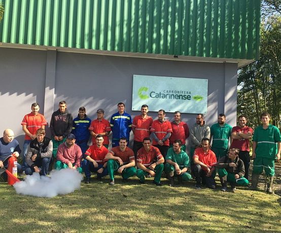 45 BRIGADISTAS PARTICIPAM DE TREINAMENTO DA BRIGADA DE EMERGÊNCIA 